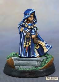 Pathfinder Miniatures Enora Iconic Arcanist